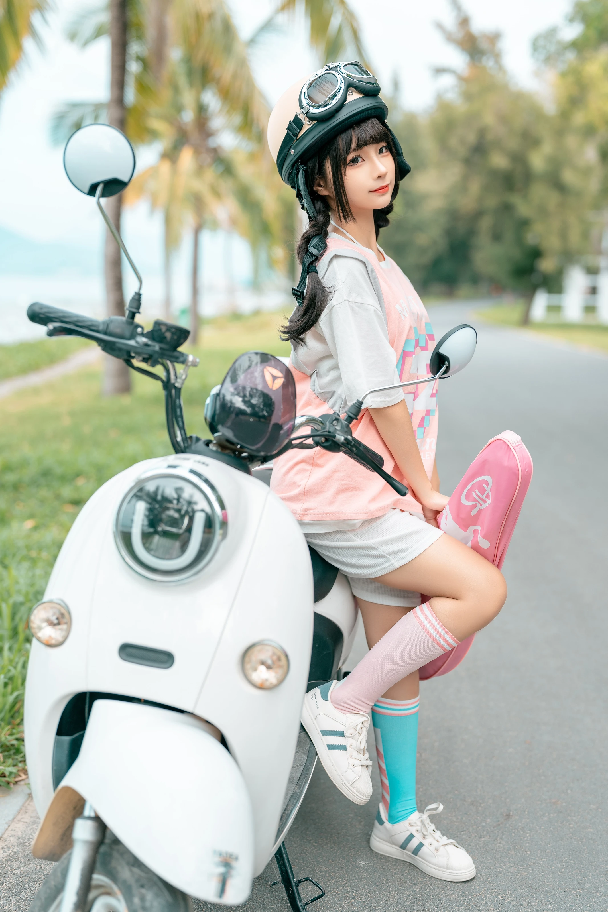 NO.234 小电车 - 4预览