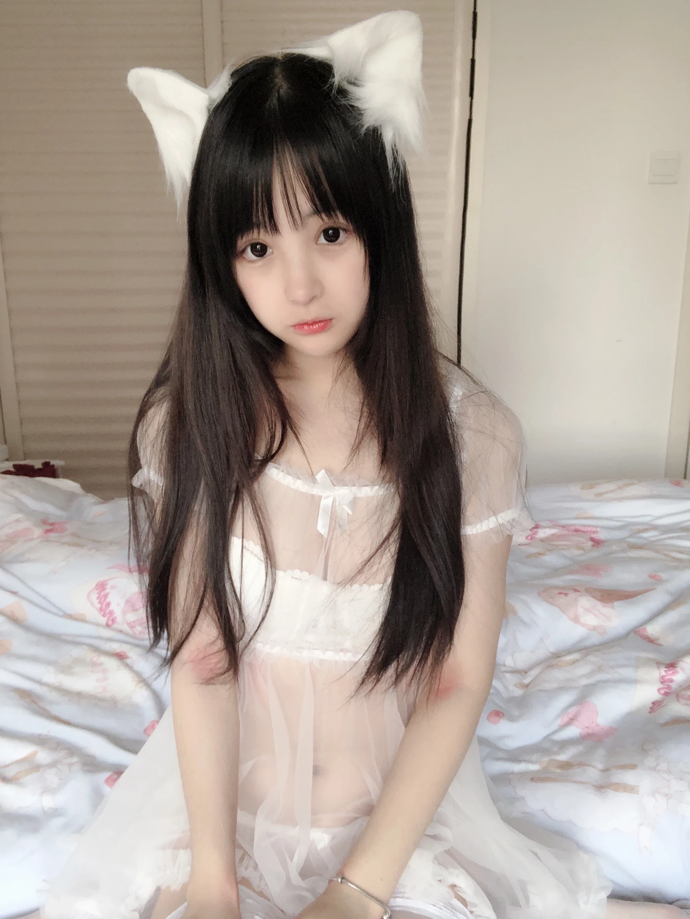 NO.023 小白猫 蕾丝内衣 - 3预览