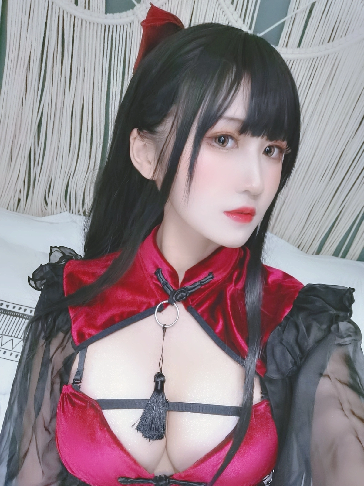 NO.047 勒肉旗袍 - 1预览