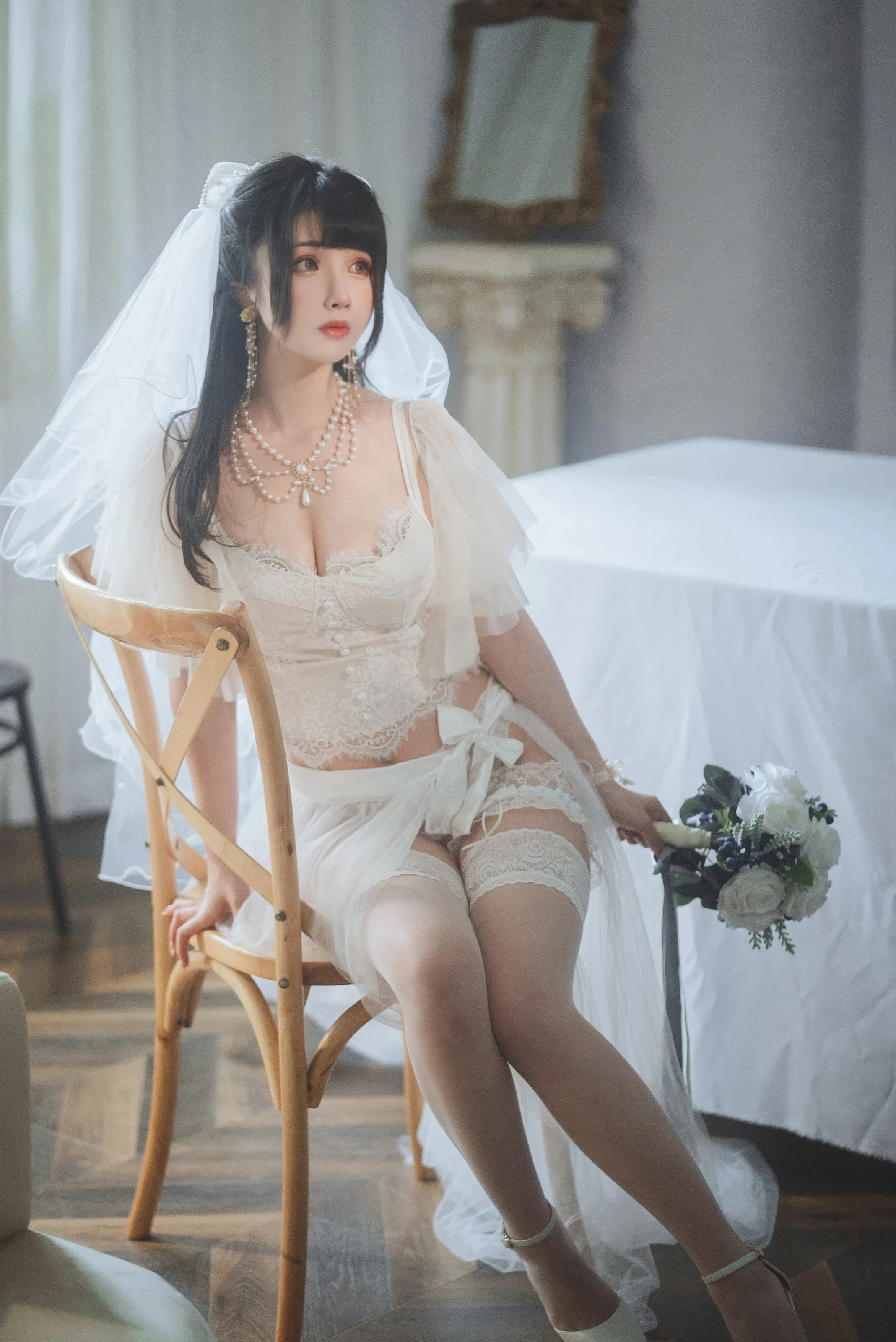 NO.073 透明婚纱 - 2预览