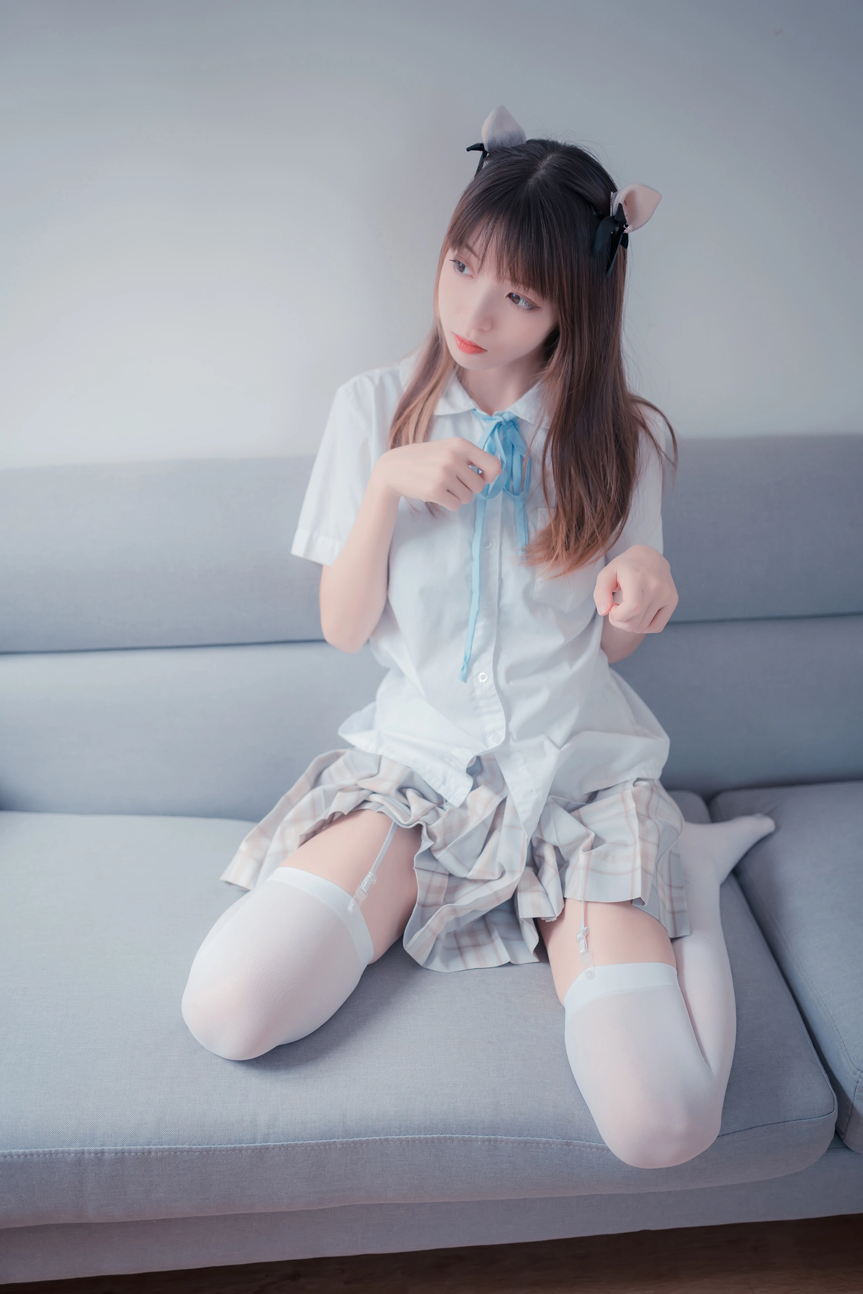 NO.048 沙发上的jk少女 - 1预览