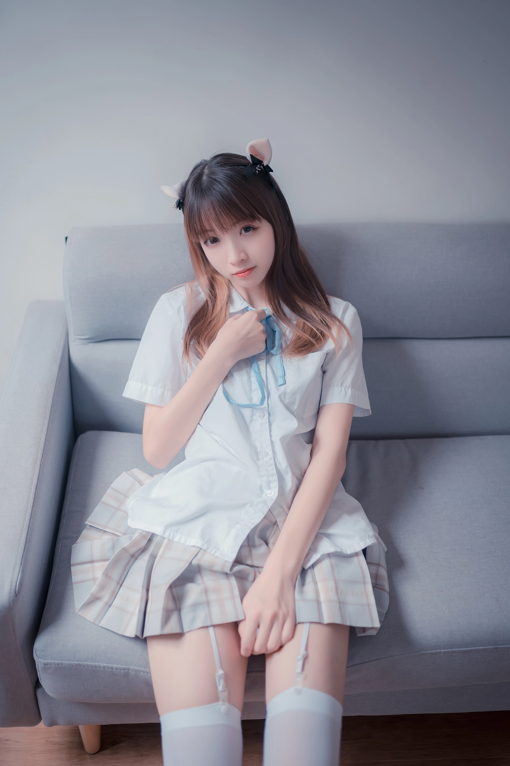NO.048 沙发上的jk少女 - 2预览