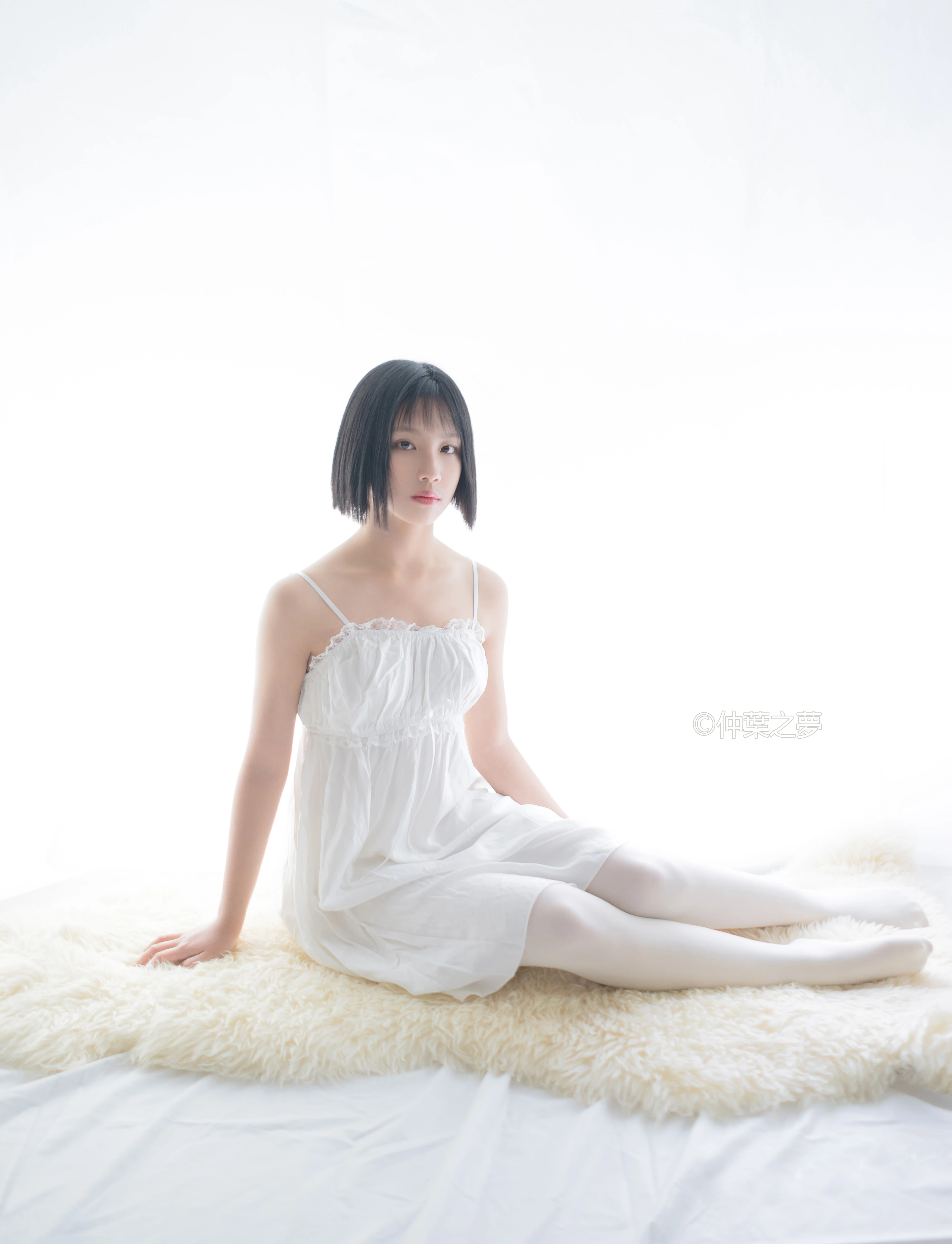 NO.009 轻兰映画_ Grand.001 - 1预览