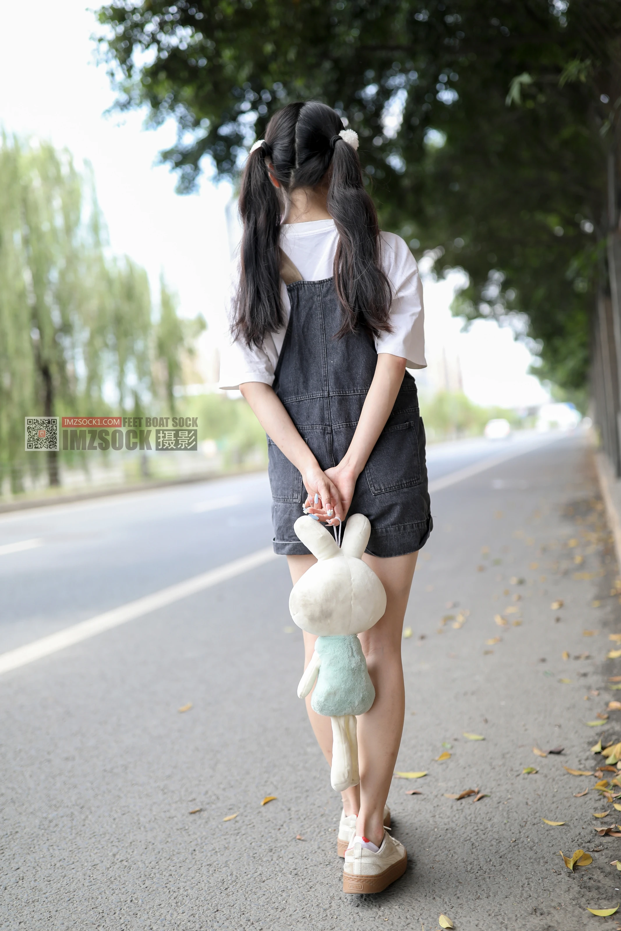 NO.141 莹莹 - 1预览