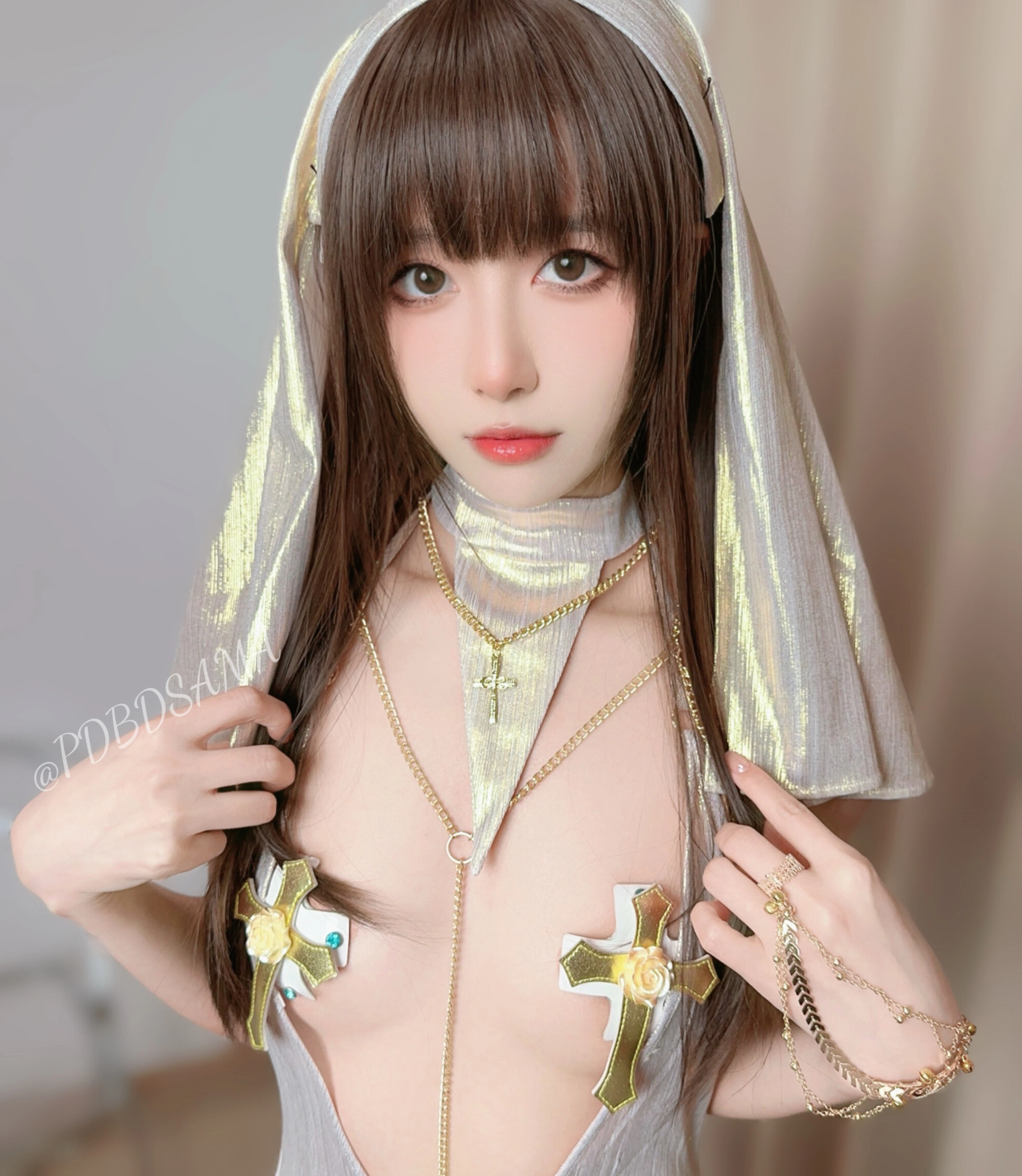 NO.239 圣女契约 - 4预览