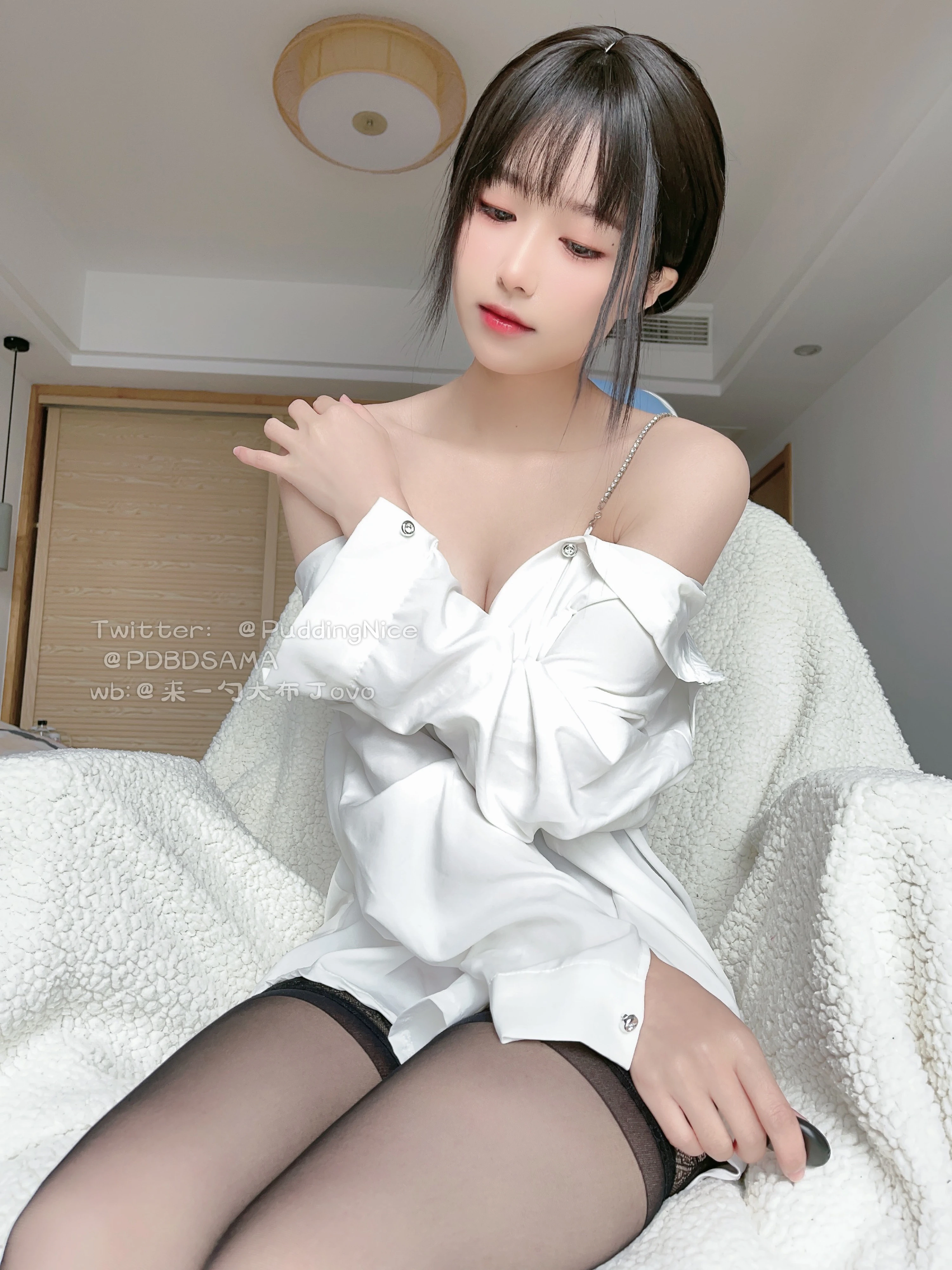 NO.030 衬衫吊带黑丝 - 2预览