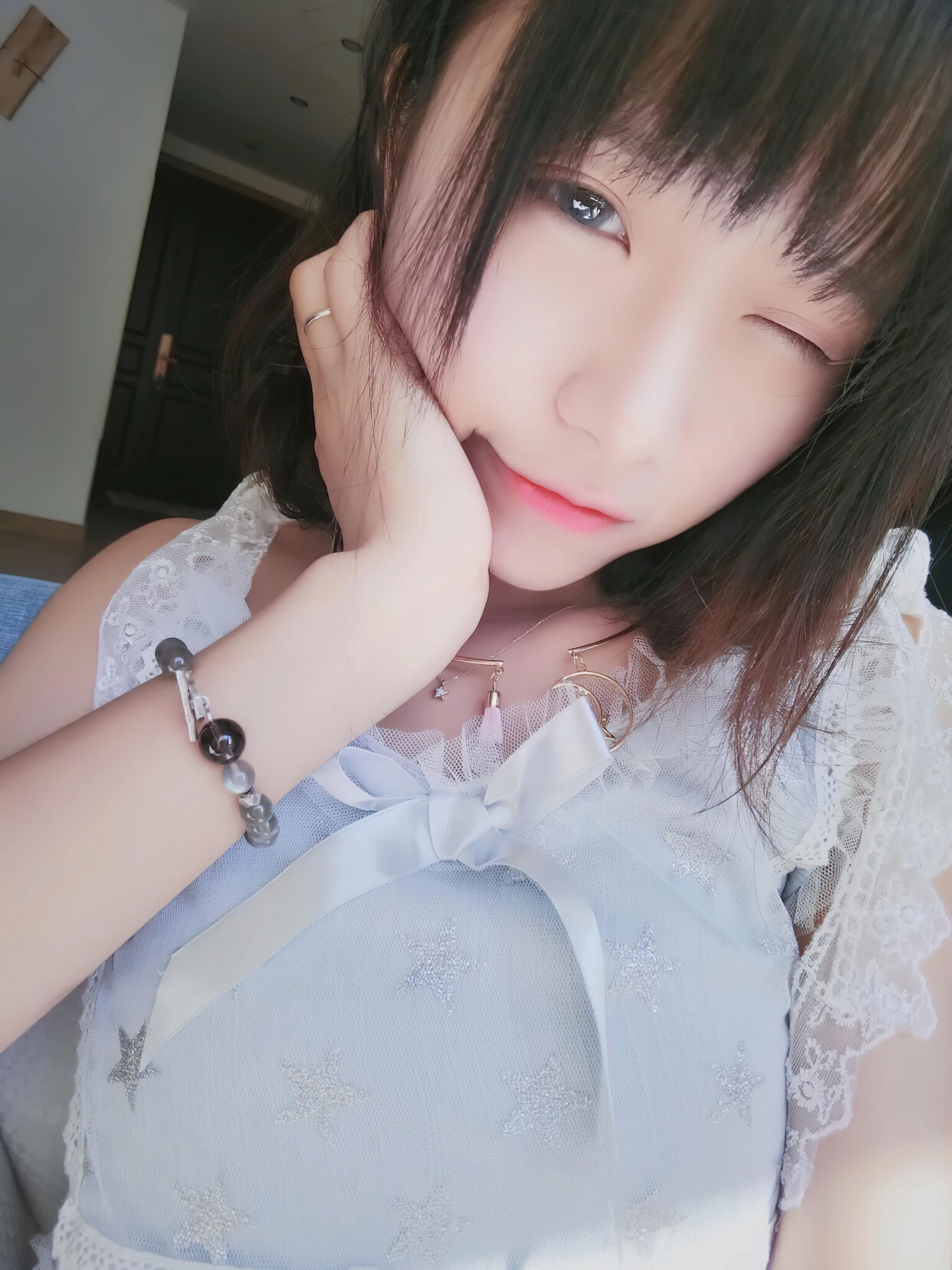 NO.024 透纱蕾丝白袜 - 3预览