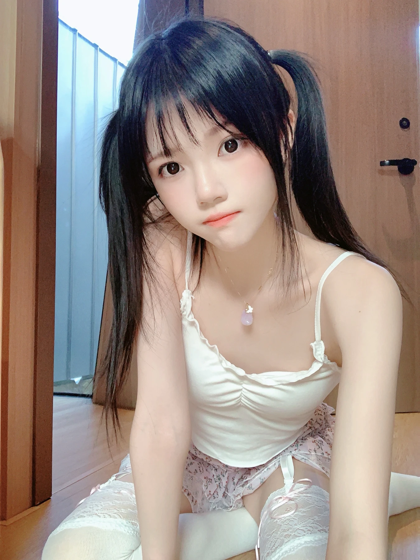 NO.227 碎花 自拍 - 4预览